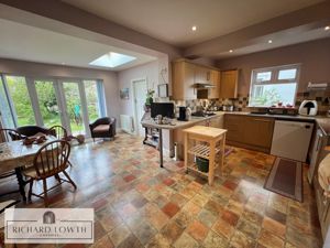 Breakfast Kitchen- click for photo gallery